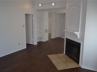 1904 W Loop APT C, Austin, TX 78758