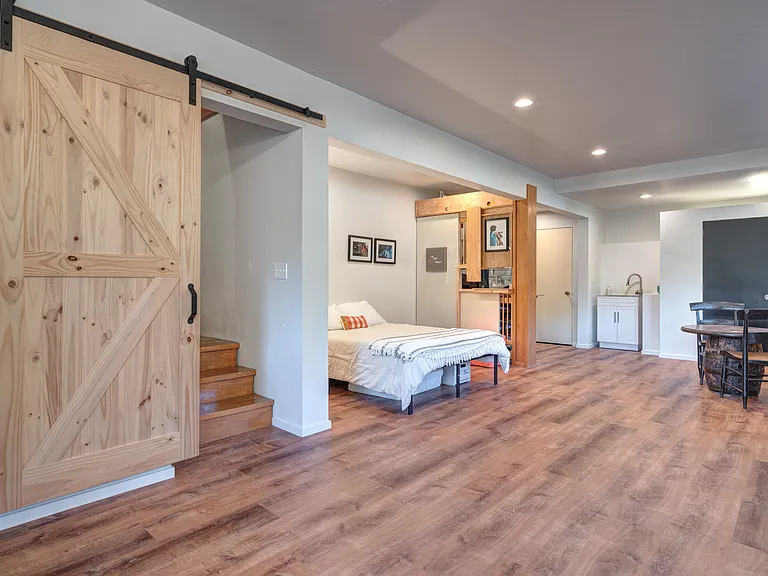 300 John Lemley Ln — Photo 32