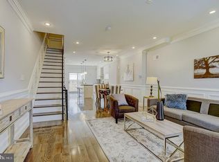 415 Manton St, Philadelphia, PA 19147