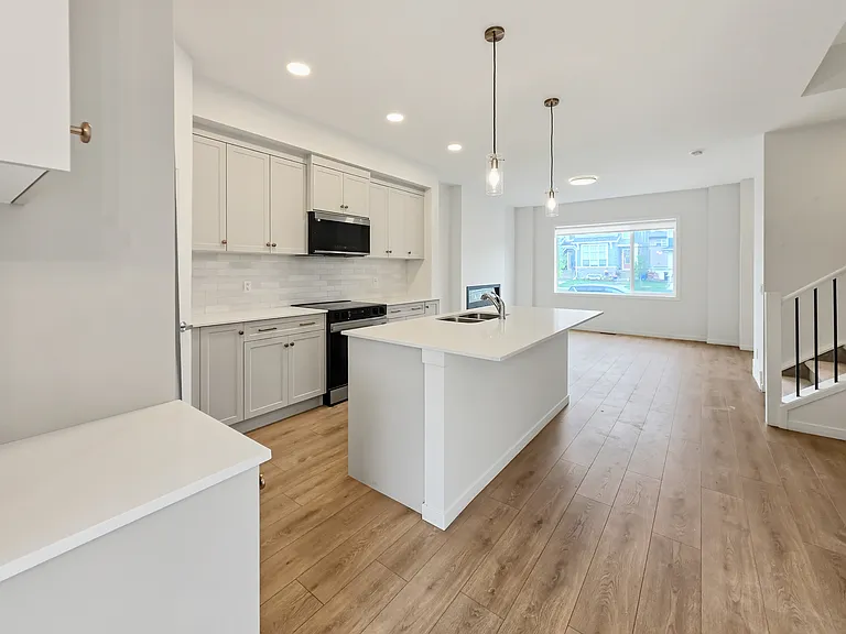 2205 Bayview Dr SW — Photo 6