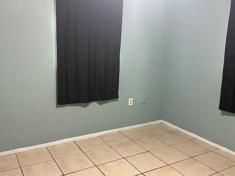 3628 Oxford Dr — Photo 14
