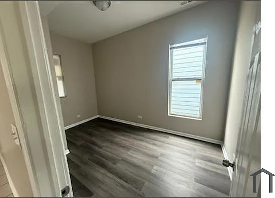 6336 S Champlain Ave #2 — Photo 7