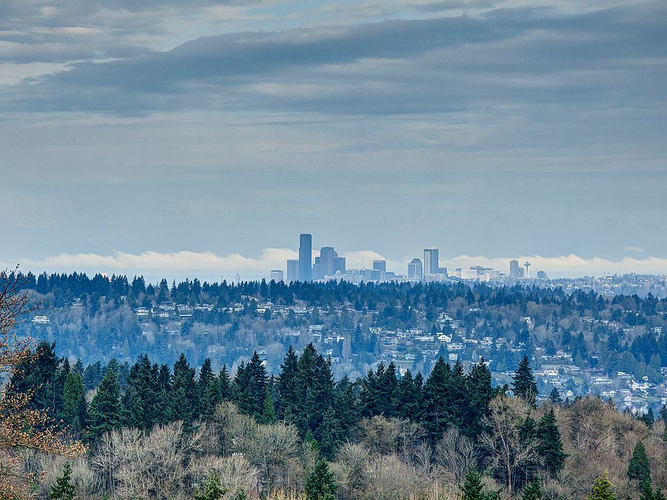 1st image of 13511 SE 50th Pl