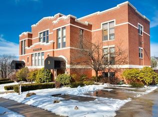 25 Andover St APT F1, Worcester, MA 01606