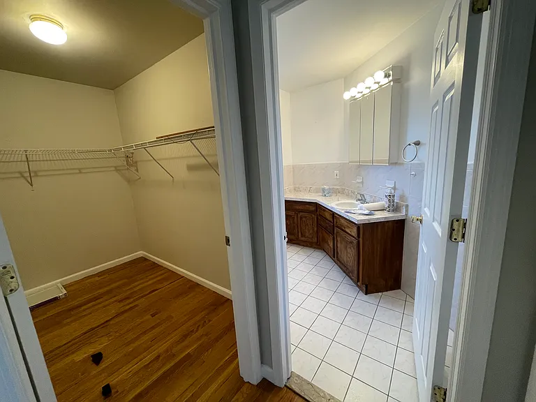 120 South St — Photo 13