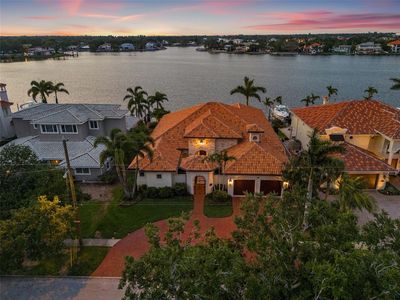 301 Bayview Dr NE, Saint Petersburg, FL, 33704