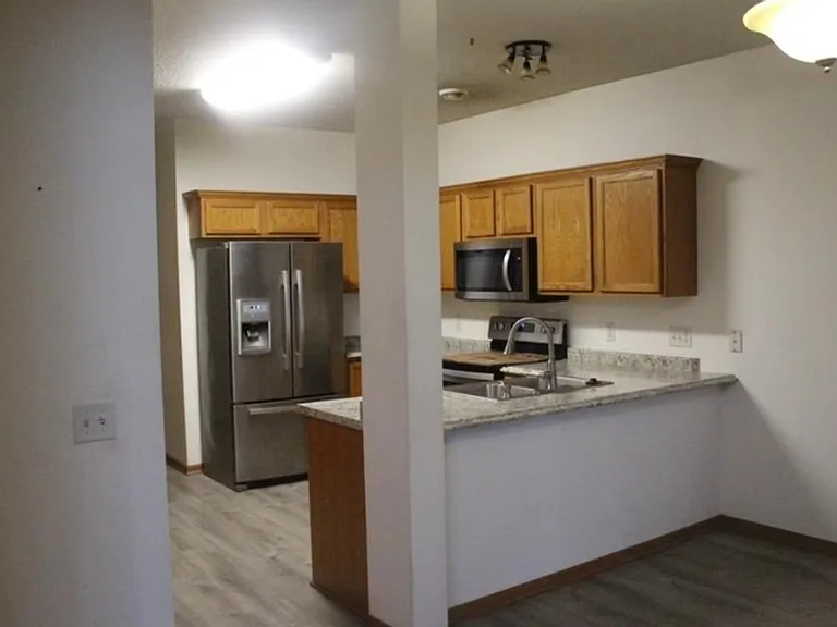 6804 Pine Crest Trl S — Photo 4