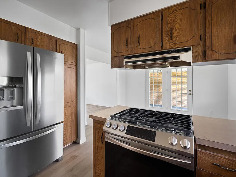 11044 S Temple Dr — Photo 13