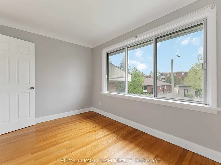 1086 Apolydor Ave #3 — Photo 9
