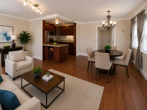 662 Saxony N, Delray Beach, FL 33446