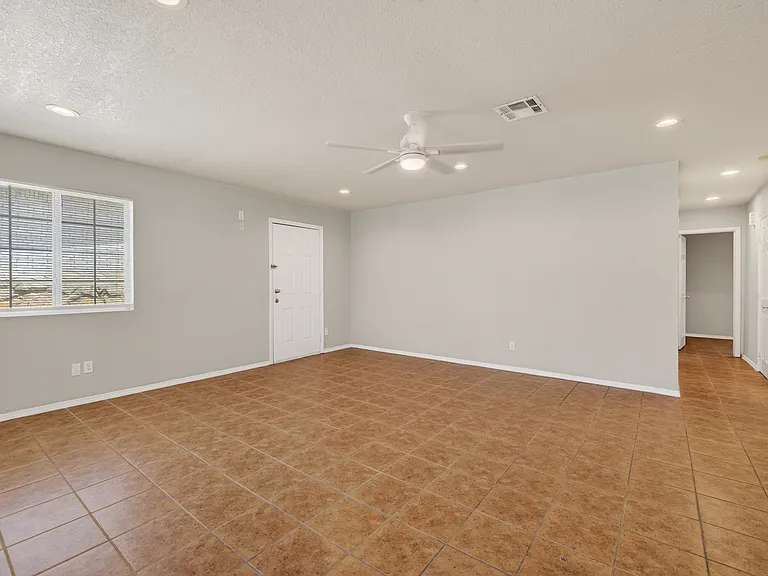8506 Comet St #A — Photo 3