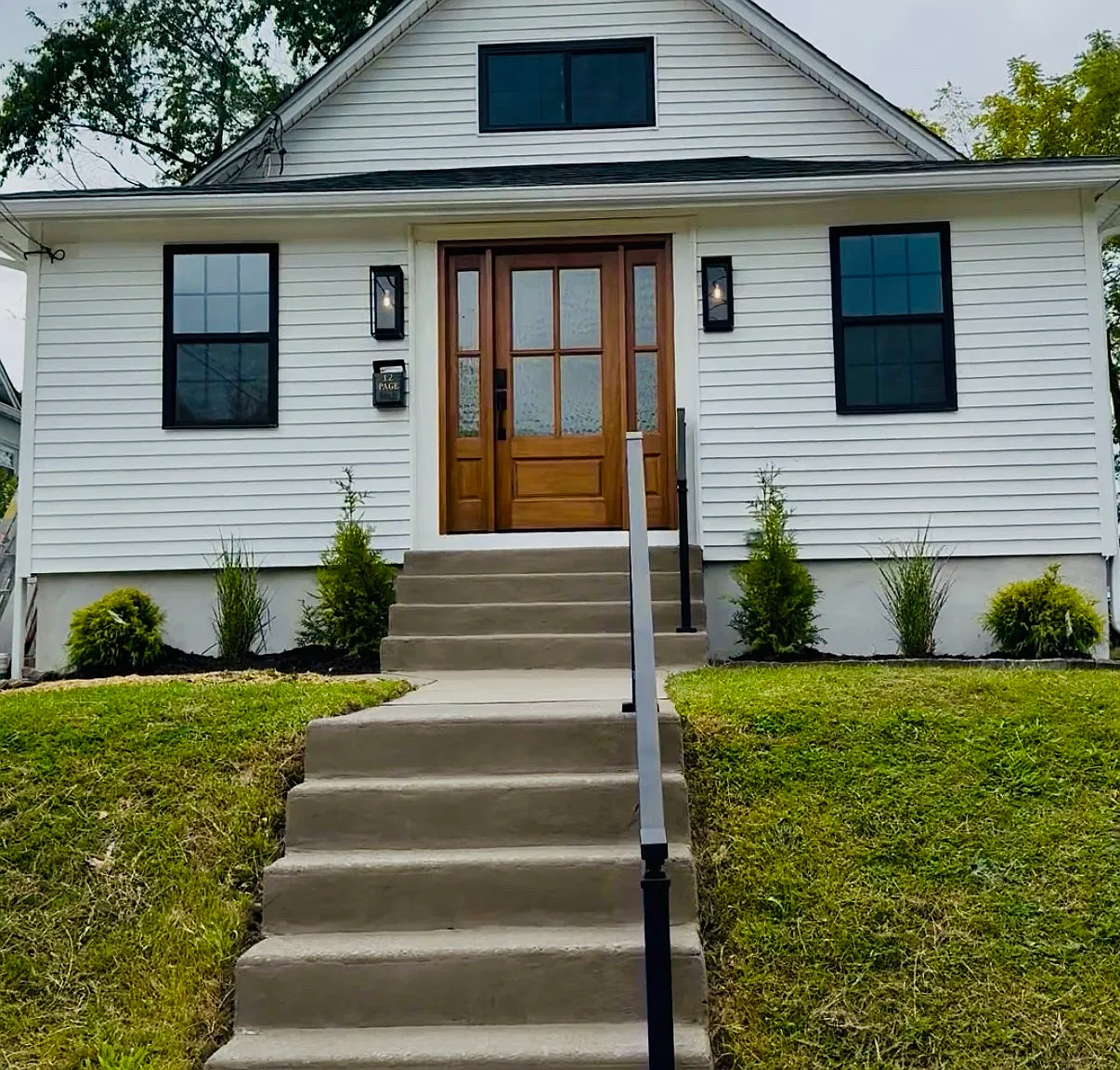 4 bed, 1605 sqft, $3,495 — Photo 1