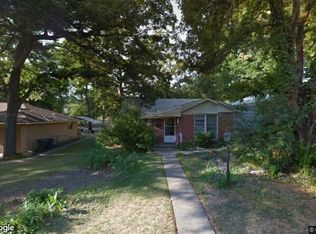 524 Hillvale Dr, Dallas, TX 75241