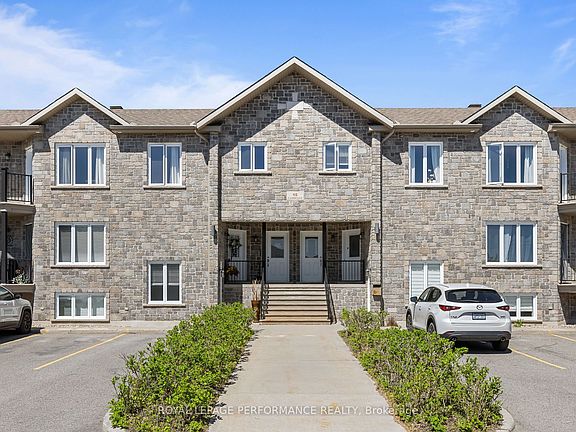 2nd image of 46 Cambridge St #6