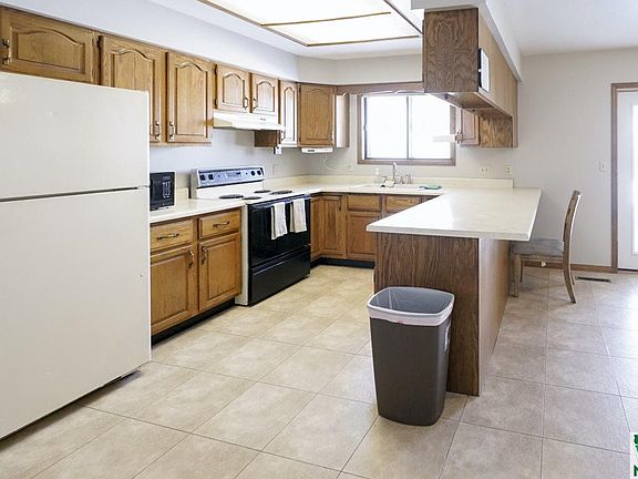 4th image of 537 Timberline Dr