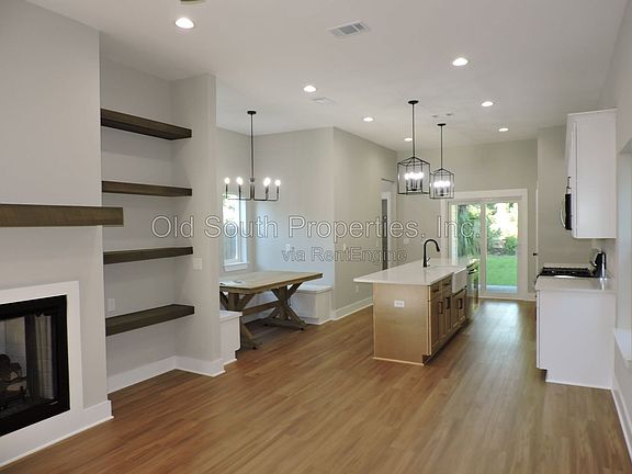 4th image of 706 N F St #B