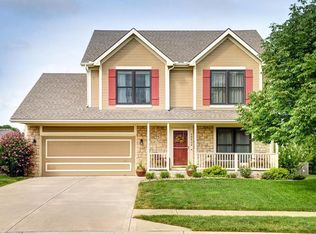 10928 N Madison Ave, Kansas City, MO 64155