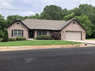 16 Wrongton Dr, Bella Vista, AR 72714