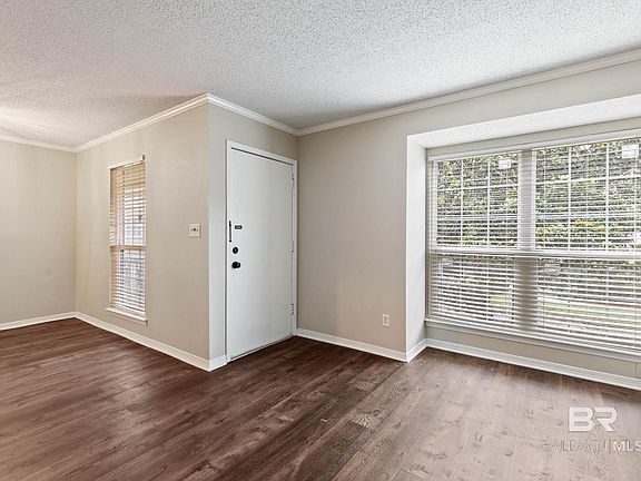 4th image of 207 S Mobile St APT 210