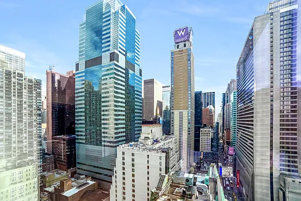 Sold by RELO REDAC INC. | media 8