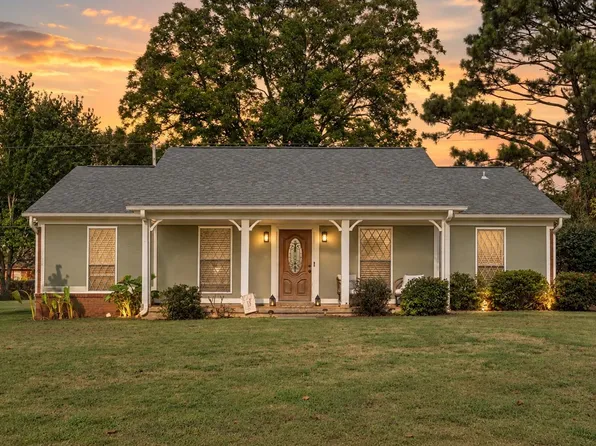 6031 Barnsley Cv, Millington, TN 38053