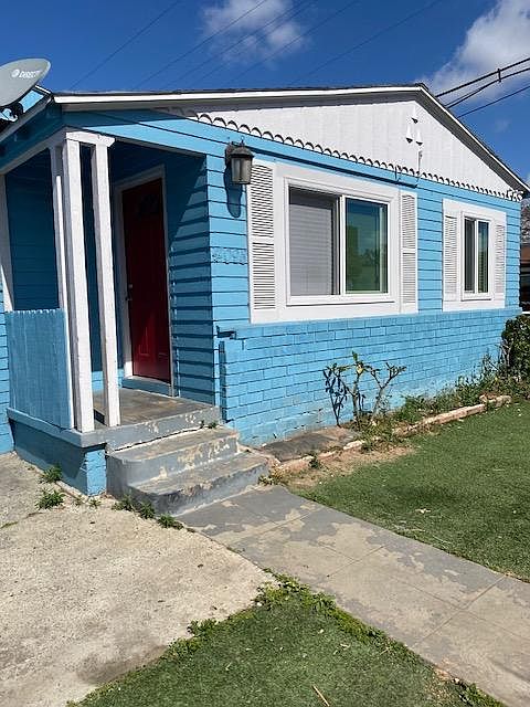 1st image of 4098 45th St