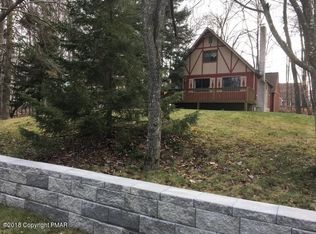 142 Canoe Trl, Pocono Lake, PA