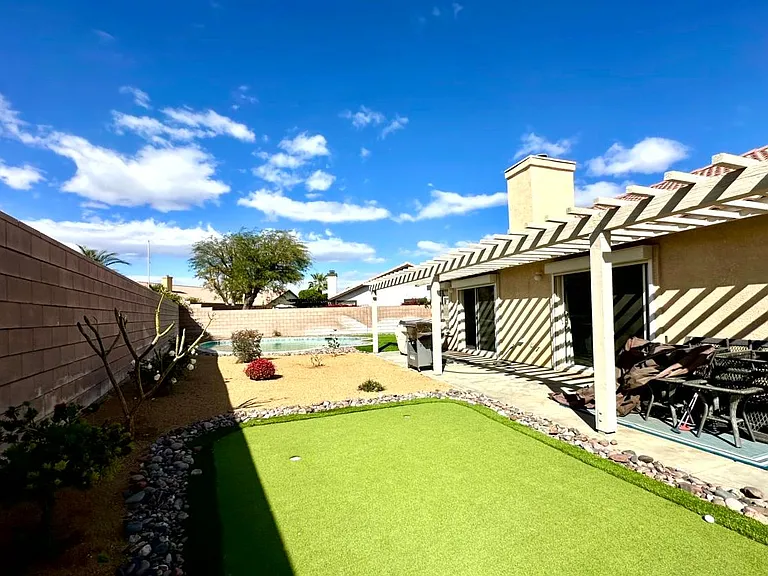 78780 Birchcrest Cir — Photo 14