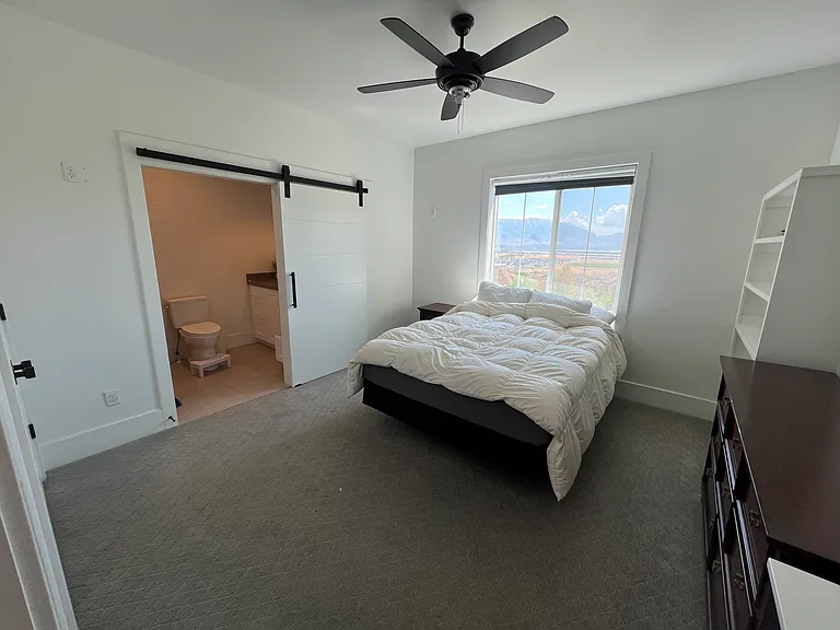 3887 E South Pass Cv — Photo 13