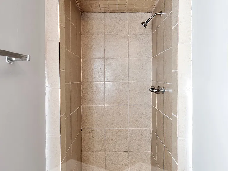 1177 Five Mile Rd — Photo 24