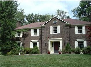 313 Wildberry Rd, Pittsburgh, PA 15238