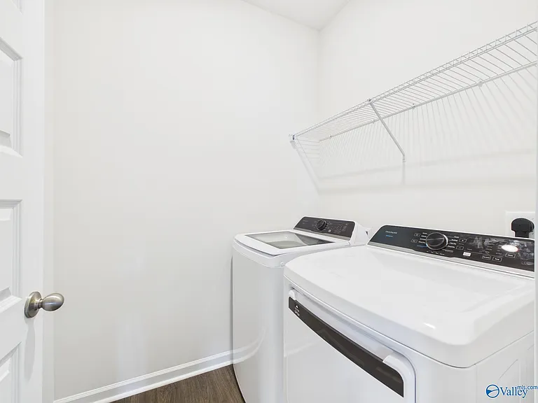 115 Betty Williams Dr — Photo 25