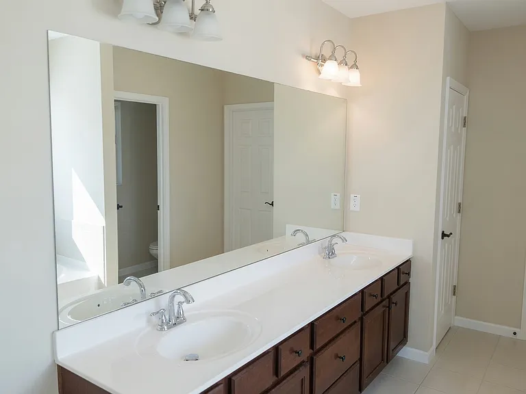5035 Hastings Ter — Photo 12