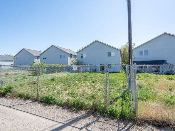 2417-2419 E Desmet Ave, Spokane, WA 99202