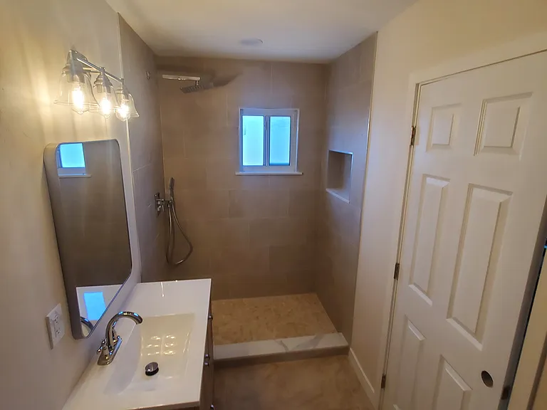 104 Westdale Ct — Photo 17