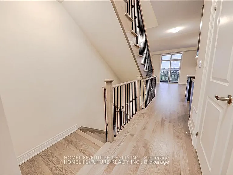 26 Andress Way — Photo 6