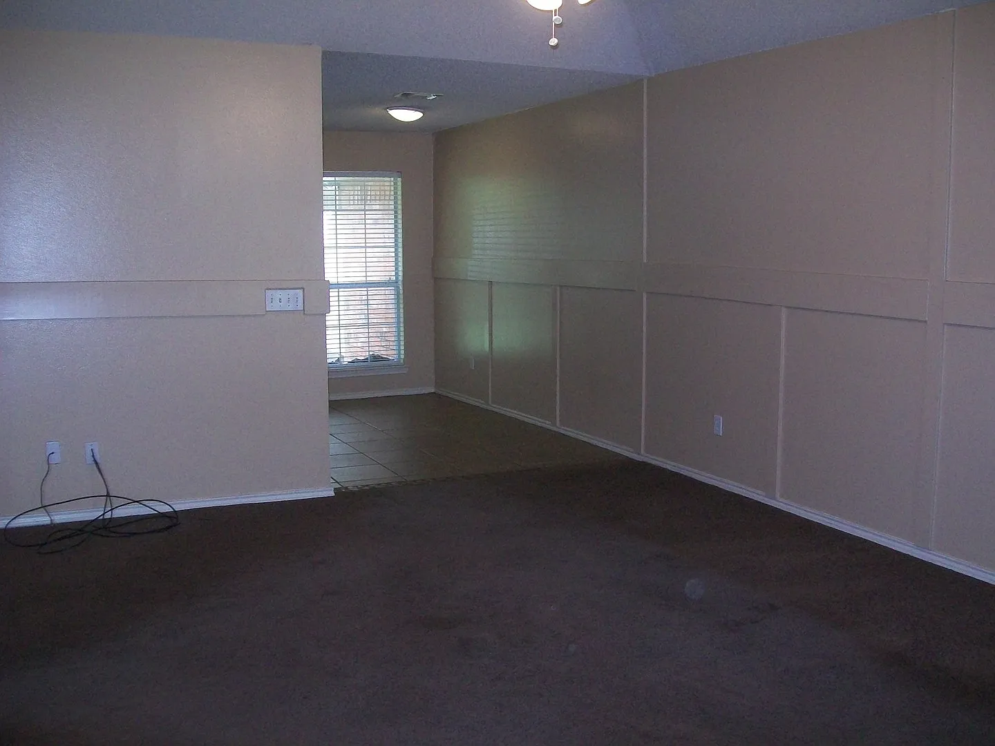 525 Kirkland Ln — Photo 3