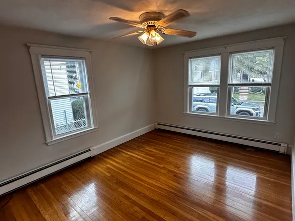 62 Willow Ave #2, Quincy, MA 02170