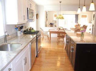 54 Fairway Dr, Kingston, MA 02364