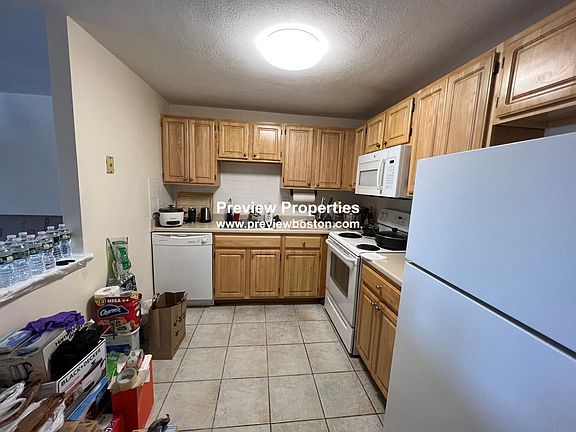 5th image of 22 Whites Ave #62