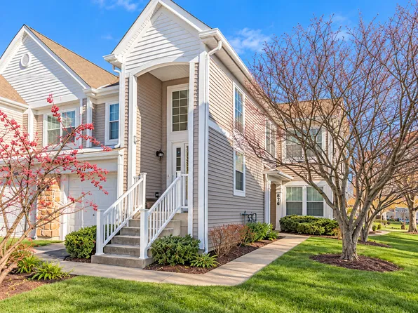 876 Brompton Ct #876, Carol Stream, IL 60188