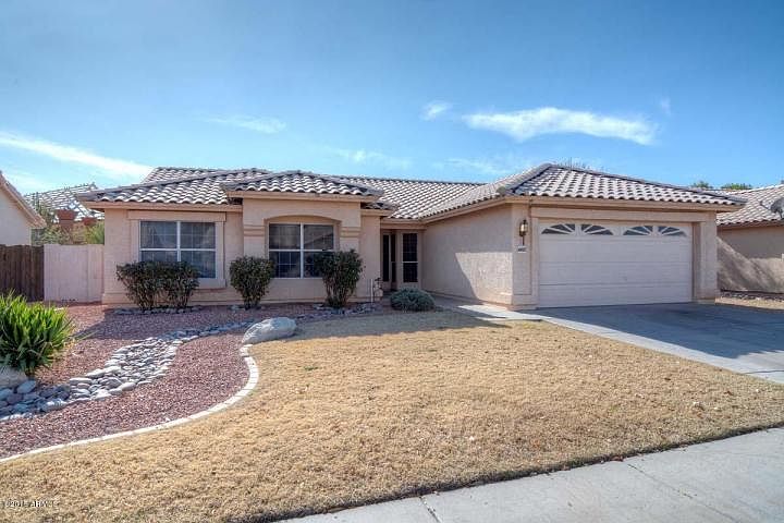 1st image of 6015 W Blackhawk Dr