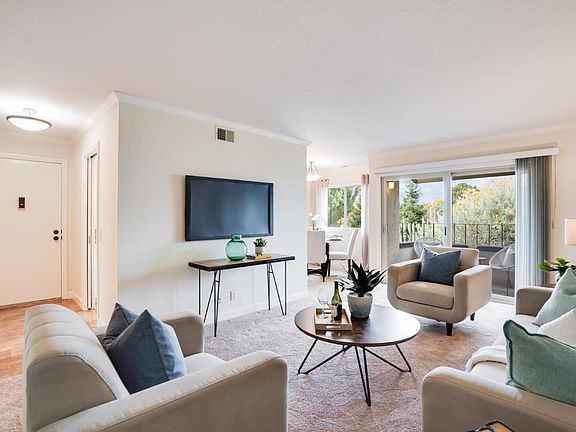 3rd image of 777 San Antonio Rd APT 90