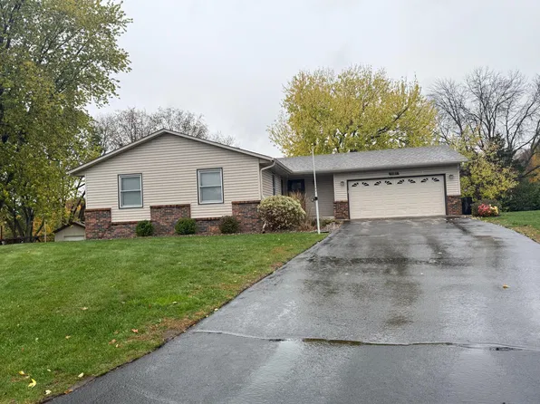 3582 Grenadier Pl N, Oakdale, MN 55128