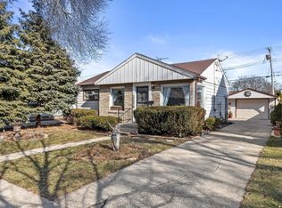 3256 S 50th St, Milwaukee, WI 53219