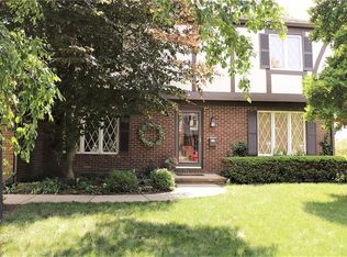 8 W Conron Ave, Danville, IL