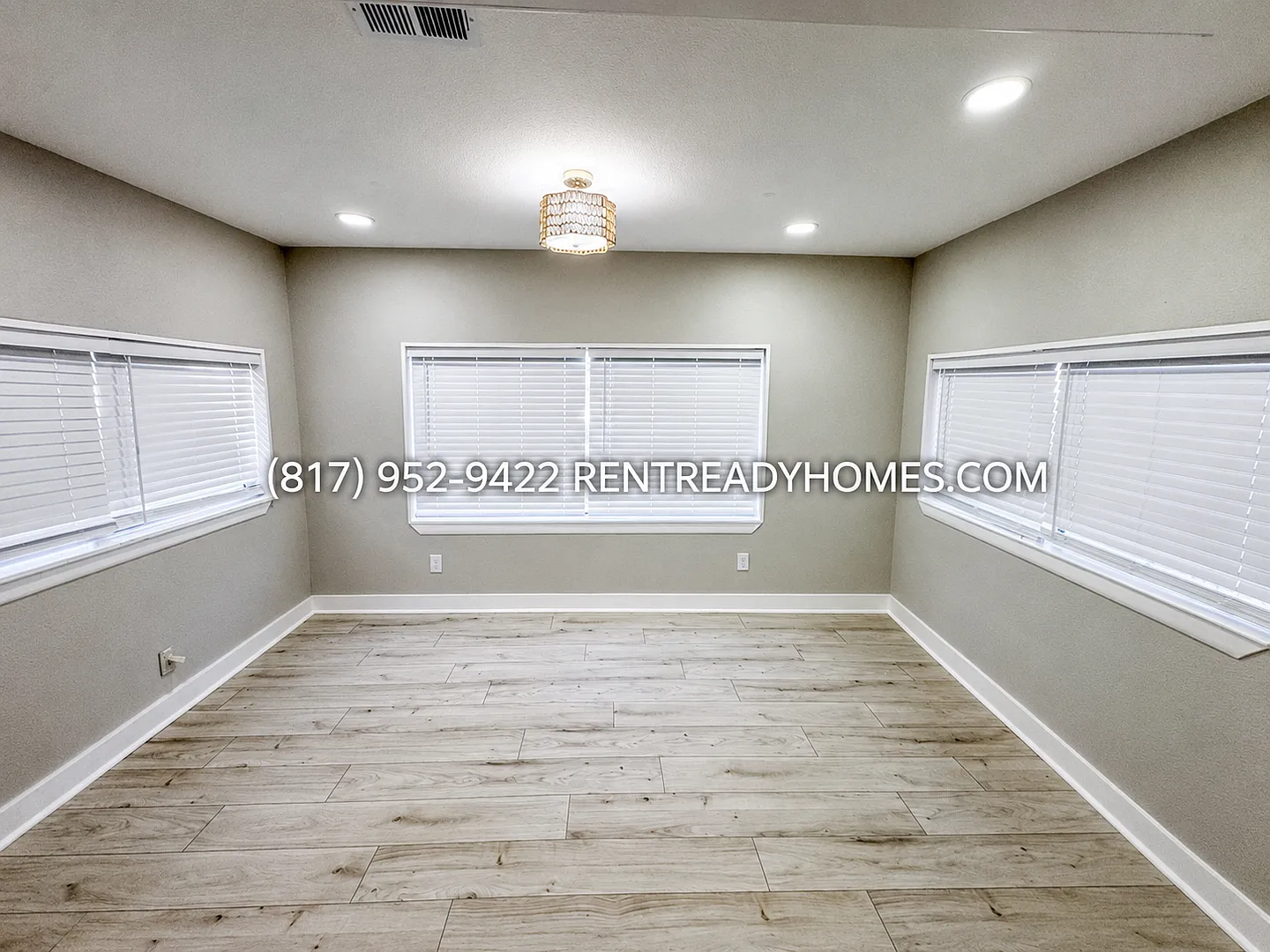 6426 Myrtle St — Photo 3