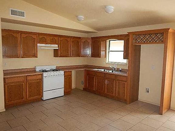5th image of 14101 Tierra Leona Dr