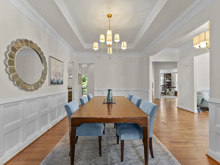 4039 Cray Dr — Photo 12
