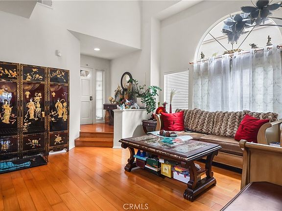 4th image of 2240 W Toledo Pl